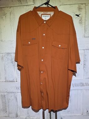 Poncho Western Pearl Snap Men's Short-Sleeve Button-Down Shirt in Rust Orange